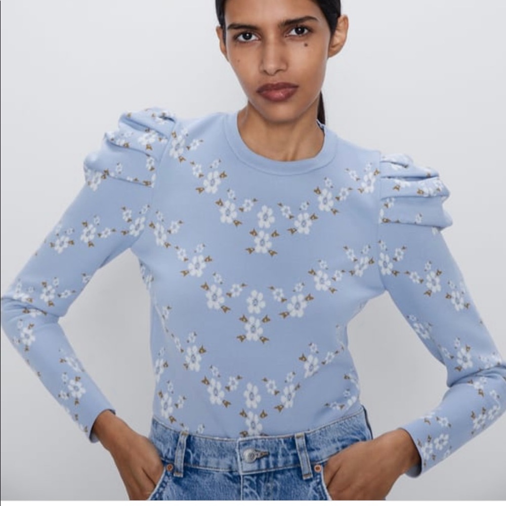 Zara floral sweater